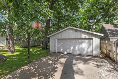2626 Forest Grove Avenue SW, Wyoming, MI 49519 - Photo 2