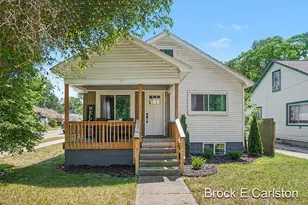 855 Windsor Ave, Muskegon, MI 49441 - Photo 1