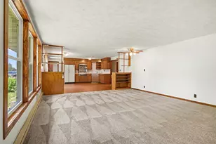 5405 Hartman Rd, Eau Claire, MI 49111 - Photo 8