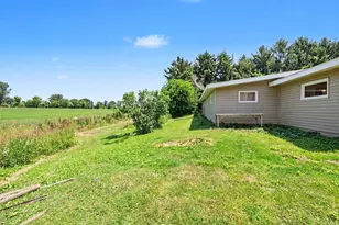 5405 Hartman Rd, Eau Claire, MI 49111 - Photo 32