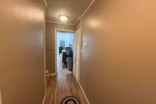 926 Bryant Ave, Jackson, MI 49202 - Photo 10