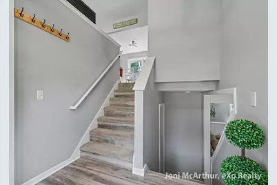 238 Childsdale Avenue NE, Rockford, MI 49341 - Photo 6