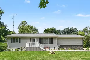 8116 Hyde Rd, Clark Lake, MI 49234 - Photo 2