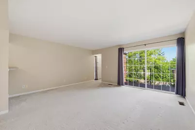2910 Signature Boulevard, Ann Arbor, MI 48103 - Photo 6