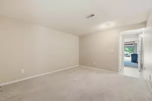 2910 Signature Blvd, Ann Arbor, MI 48103 - Photo 24