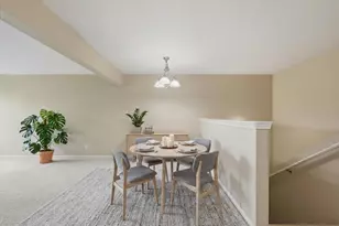 2910 Signature Blvd, Ann Arbor, MI 48103 - Photo 8