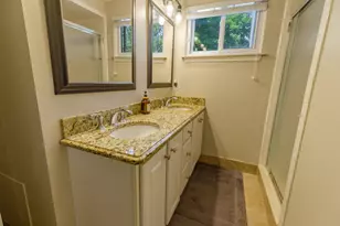 37243 Maple Leaf Ct, Clinton, MI 48036 - Photo 28