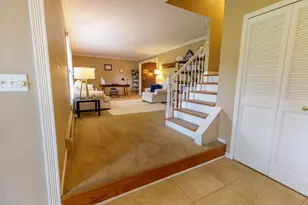 37243 Maple Leaf Ct, Clinton, MI 48036 - Photo 4