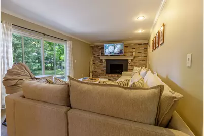37243 Maple Leaf Court, Clinton, MI 48036 - Photo 18