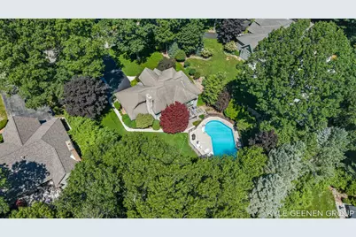 3970 Lake Point Drive, Muskegon, MI 49441 - Photo 8