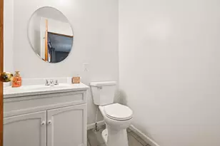 304 19th St, Otsego, MI 49078 - Photo 10