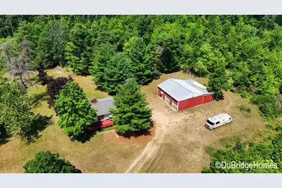 8347 E 62nd Street, Newaygo, MI 49337 - Photo 2