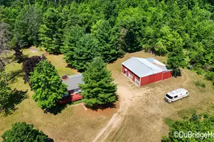 8347 E 62nd St, Newaygo, MI 49337 - Photo 2