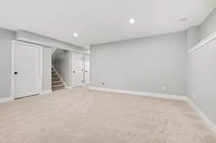 3899 Autumn Acres Dr NE, Rockford, MI 49341 - Photo 16