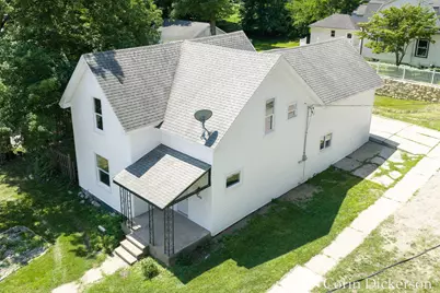 546 N Michigan Avenue, Hastings, MI 49058 - Photo 2