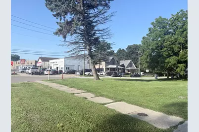 201 N Front Street, Dowagiac, MI 49047 - Photo 6