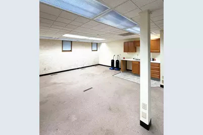3 Heritage Oak Lane #Entire bldg, Battle Creek, MI 49015 - Photo 10