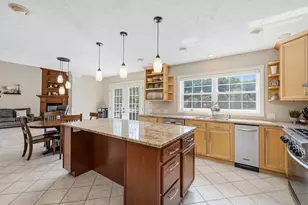 8777 Maricopa Trail, Kalamazoo, MI 49009 - Photo 16