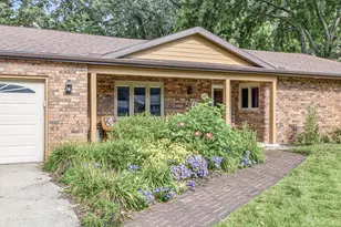 3790 Blenheim Rd, Saint Joseph, MI 49085 - Photo 4