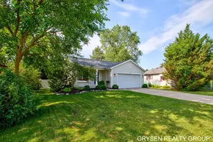 3106 Hudson St, Hudsonville, MI 49426 - Photo 2