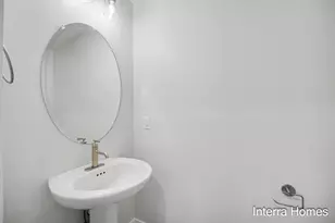 916 Indiana Ave, South Haven, MI 49090 - Photo 6