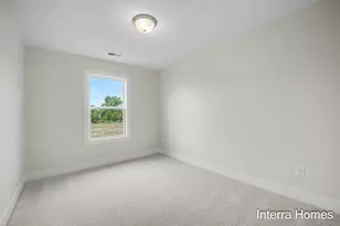 916 Indiana Ave, South Haven, MI 49090 - Photo 12