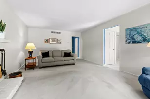 6901 Hickory Point Dr W, Portage, MI 49024 - Photo 18
