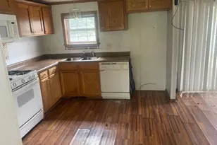 396 Hull St, Coldwater, MI 49036 - Photo 8