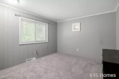 1911 Benjamin Avenue NE, Grand Rapids, MI 49505 - Photo 14