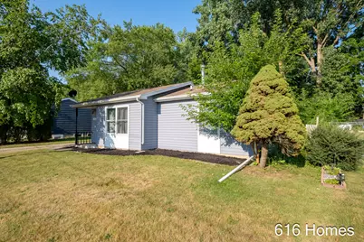 1911 Benjamin Avenue NE, Grand Rapids, MI 49505 - Photo 2