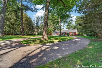 480 E Circle Drive, North Muskegon, MI 49445 - Photo 2