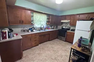 518 Lincoln Rd, Otsego, MI 49078 - Photo 14