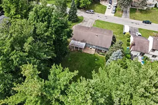 9155 Satelite Dr, White Lake, MI 48386 - Photo 30