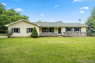 1525 104th Street SW, Byron Center, MI 49315 - Photo 2