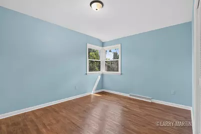 1916 Manning Avenue NW, Grand Rapids, MI 49534 - Photo 10