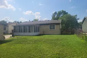 30106 Jamestown St, Romulus, MI 48174 - Photo 6