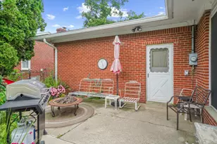 45145 Jeanette Ave, Belleville, MI 48111 - Photo 52