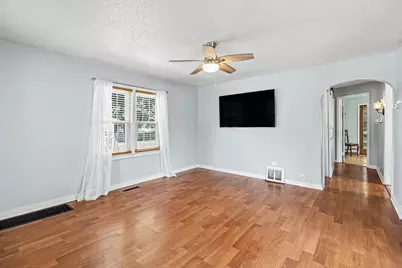 719 Diana Street, Ludington, MI 49431 - Photo 6