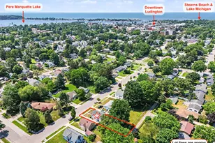 719 Diana St, Ludington, MI 49431 - Photo 2