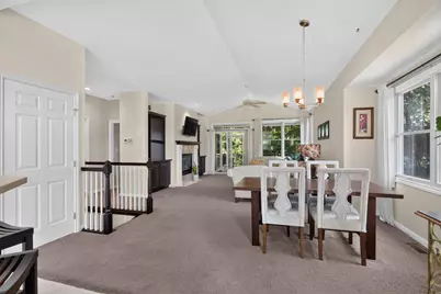 3025 S Wood Dale Drive, Jackson, MI 49203 - Photo 4