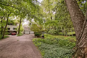 648 Sunset Ln, East Lansing, MI 48823 - Photo 48