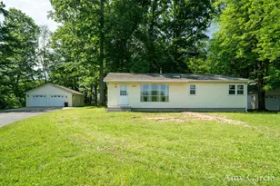 3530 11 Mile Rd NE, Rockford, MI 49341 - Photo 1