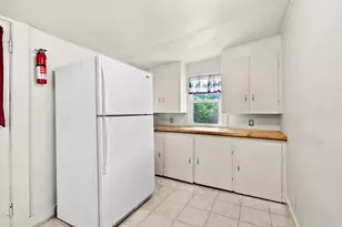 2717 Springmont Ave, Kalamazoo, MI 49008 - Photo 8