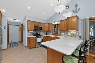 61763 Crestlane Dr, Sturgis, MI 49091 - Photo 14