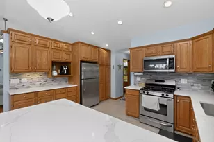 61763 Crestlane Dr, Sturgis, MI 49091 - Photo 12
