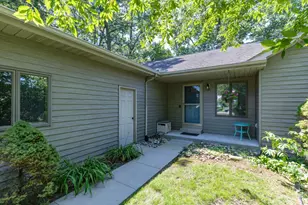 61763 Crestlane Dr, Sturgis, MI 49091 - Photo 6