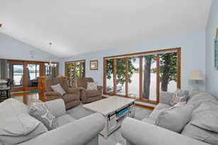 61763 Crestlane Dr, Sturgis, MI 49091 - Photo 8