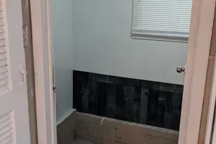 8649 Jewett Ave, Warren, MI 48089 - Photo 14