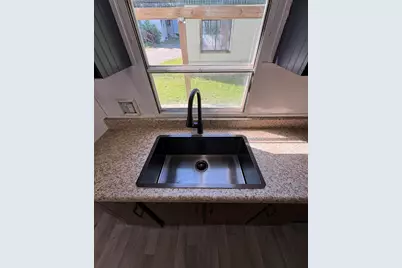875 E Michigan Avenue #6, Marshall, MI 49068 - Photo 12