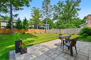 1701 Whitfield Rd SE, Grand Rapids, MI 49506 - Photo 18